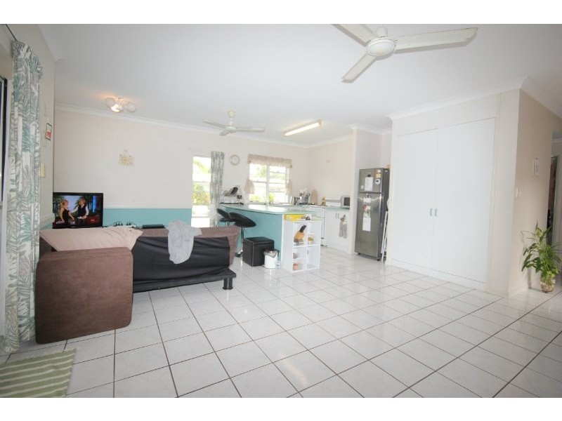 11/7 Boden Street, Yorkeys Knob QLD 4878