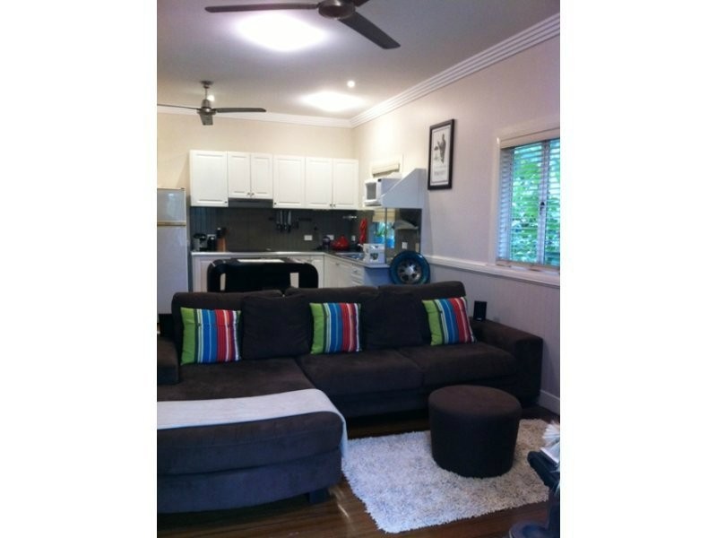 Bungalow QLD 4870