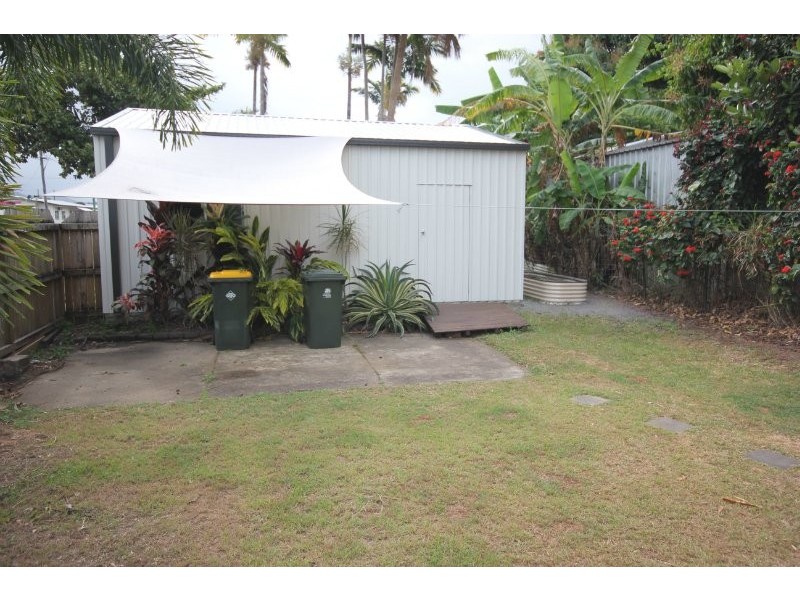 Bungalow QLD 4870