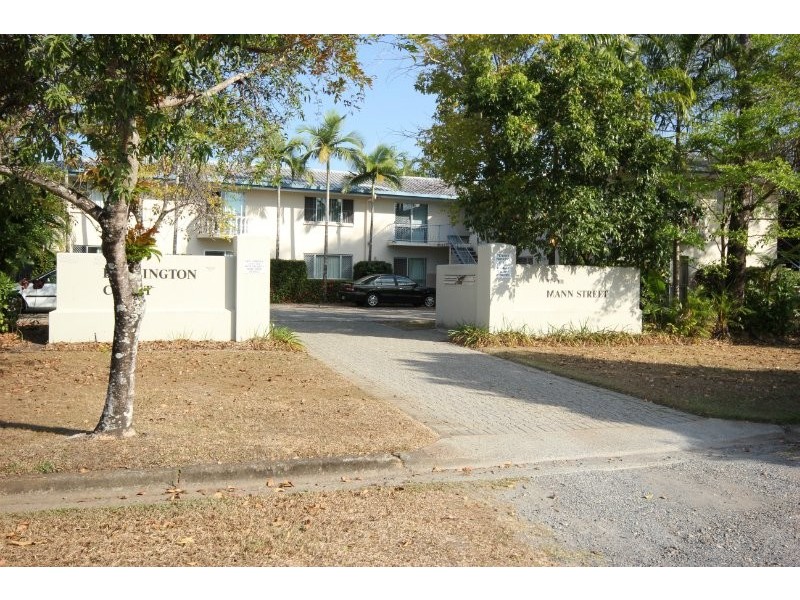 2/97 Mann Street, Westcourt QLD 4870