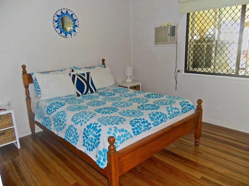 32 Watson Street, Earlville QLD 4870