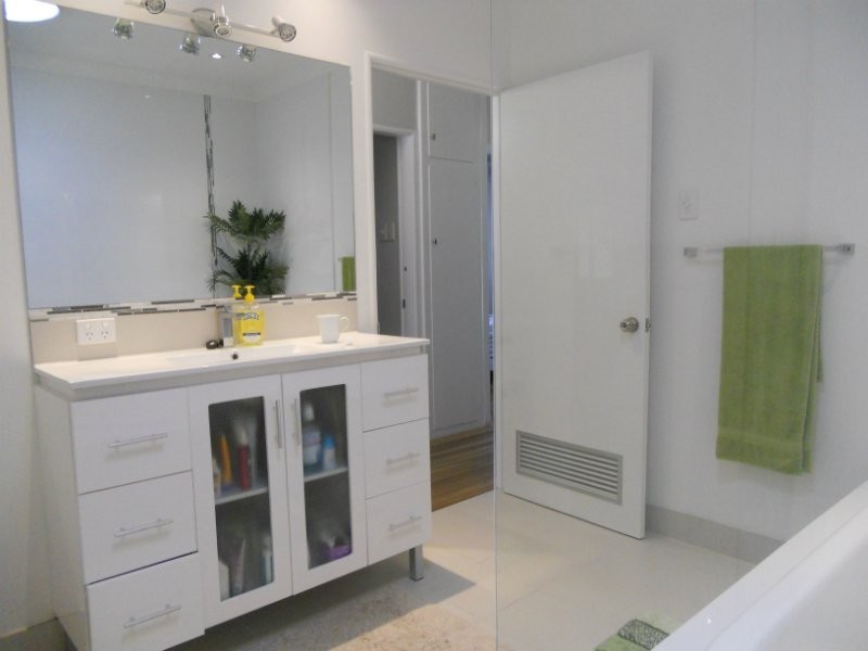 32 Watson Street, Earlville QLD 4870