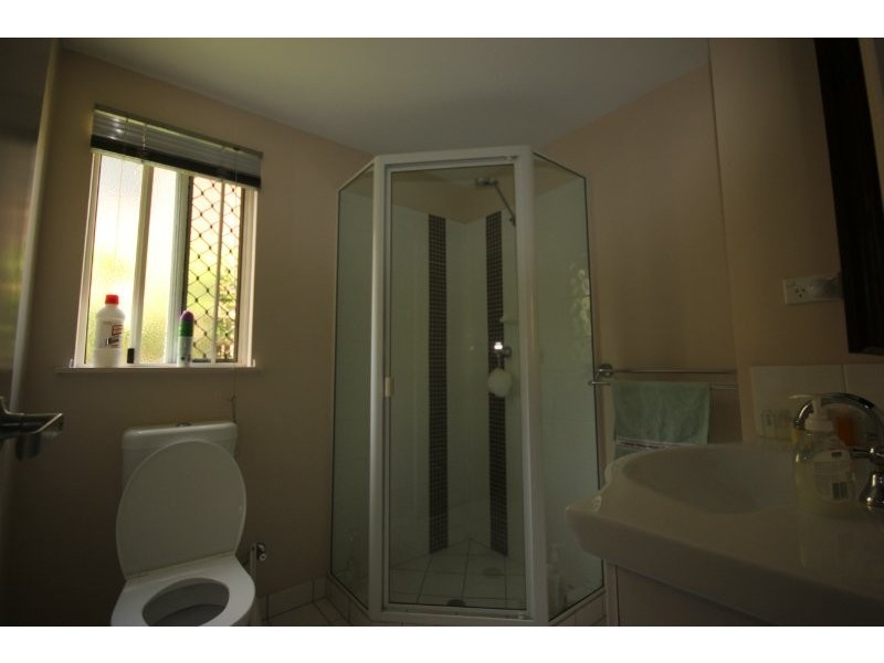 104/4 Grantala Street, Manoora QLD 4870