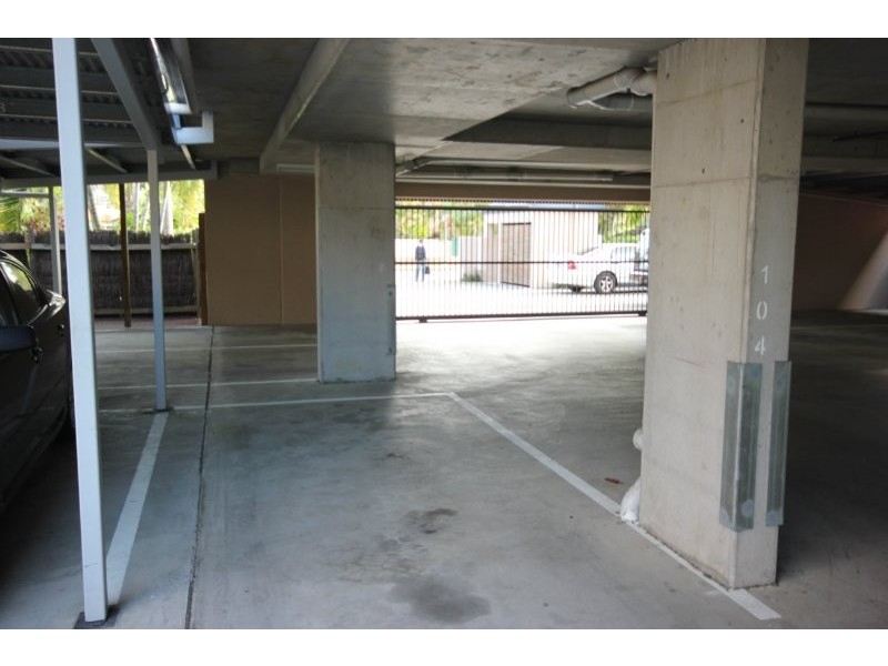 104/4 Grantala Street, Manoora QLD 4870