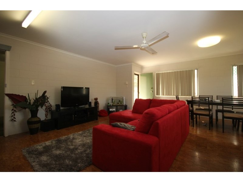 2 Pearl Close, Bayview Heights QLD 4868
