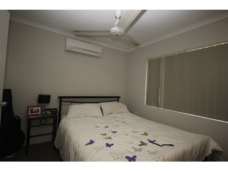 2 Pearl Close, Bayview Heights QLD 4868