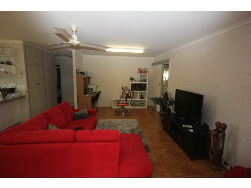2 Pearl Close, Bayview Heights QLD 4868