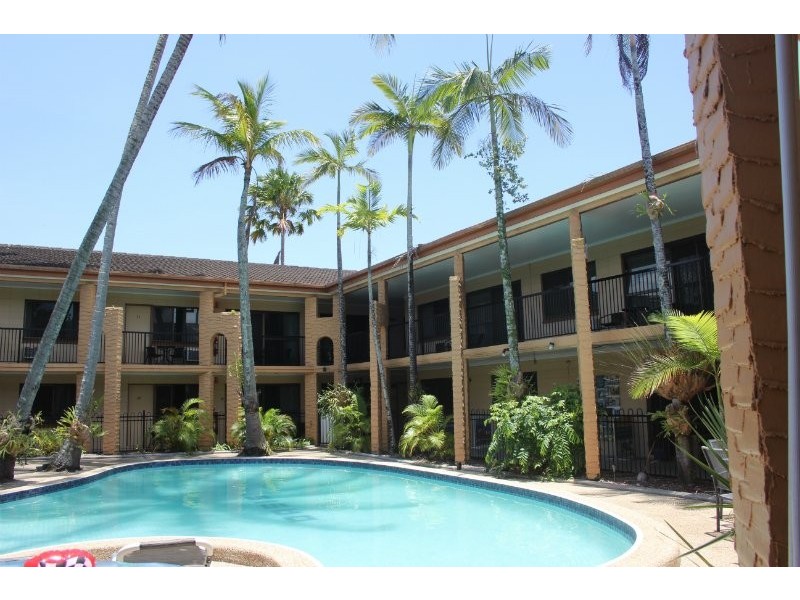 18/276 Sheridan Street, Cairns North QLD 4870