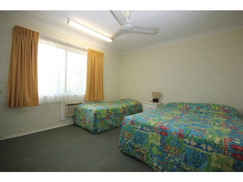 18/276 Sheridan Street, Cairns North QLD 4870