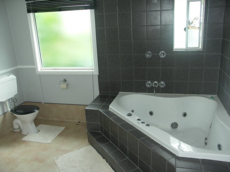 14/404 McCoombe Street, Mooroobool QLD 4870