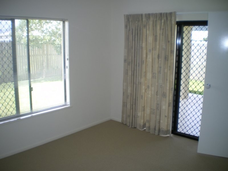 185 Timberlea Drive, Bentley Park QLD 4869