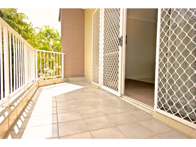 13/2 Mayers Street, Manunda QLD 4870