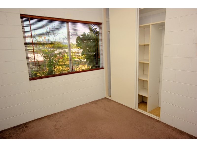 13/2 Mayers Street, Manunda QLD 4870