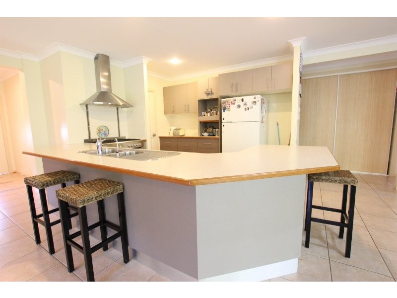 25 Goodsell Drive, Bentley Park QLD 4869