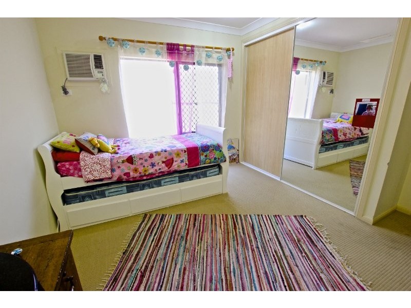 25 Goodsell Drive, Bentley Park QLD 4869