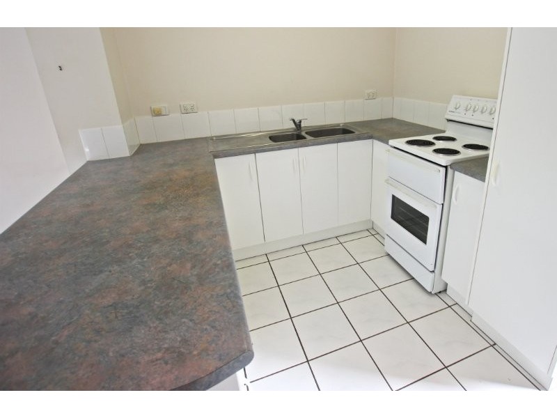 11/42 Springfield Crescent, Manoora QLD 4870