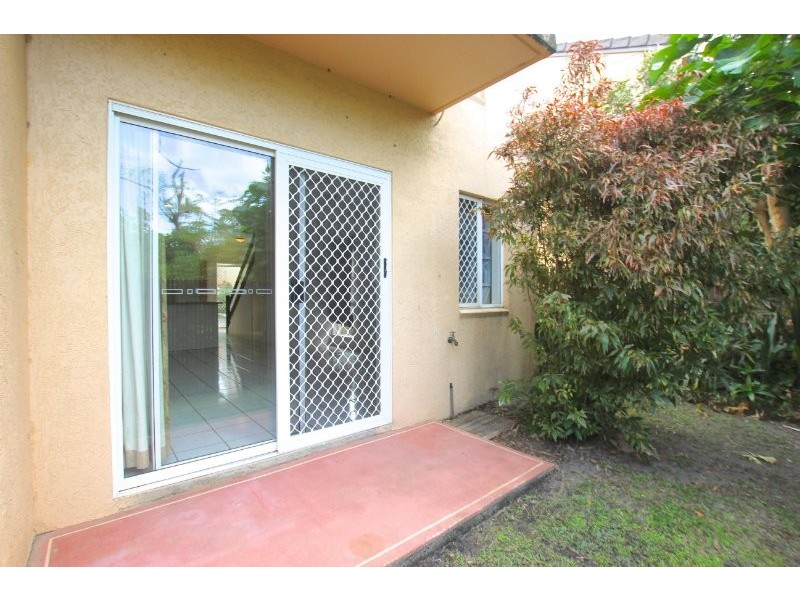 11/42 Springfield Crescent, Manoora QLD 4870