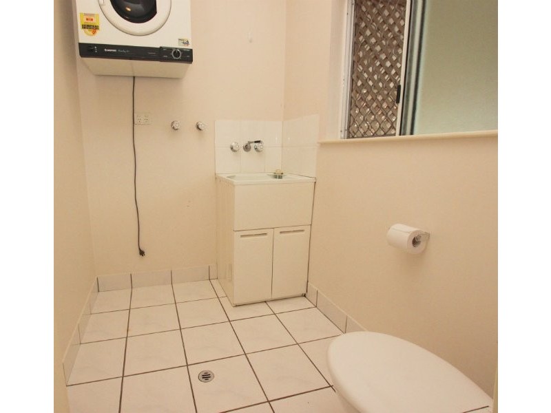 11/42 Springfield Crescent, Manoora QLD 4870