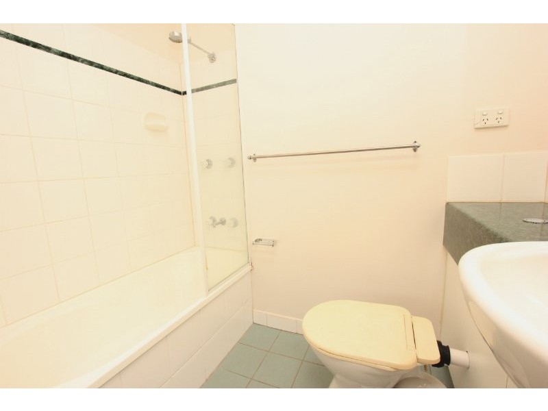 11/42 Springfield Crescent, Manoora QLD 4870