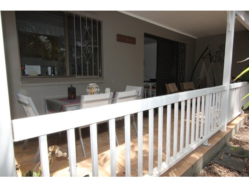 1/13 Hibiscus Lane, Holloways Beach QLD 4878