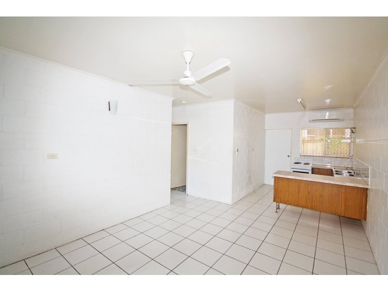 7/294 Draper Street, Parramatta Park QLD 4870