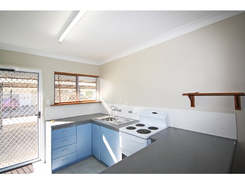 1/122 Greenslopes Street, Edge Hill QLD 4870