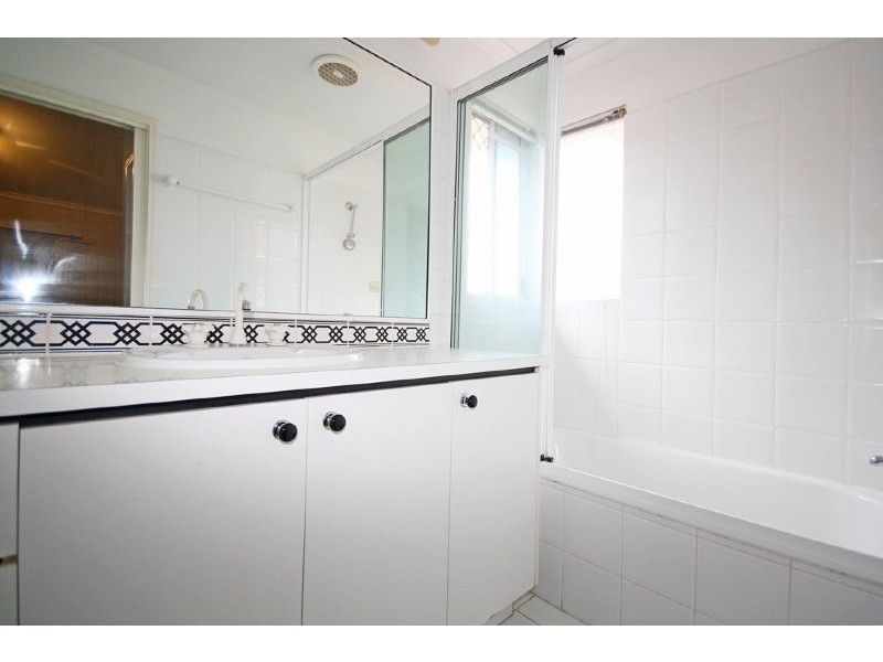 Cairns North QLD 4870