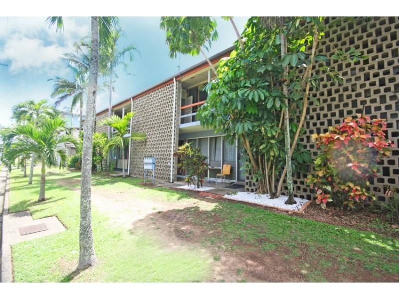 3/204 Lake Street, Cairns QLD 4870