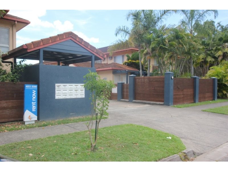 Manoora QLD 4870