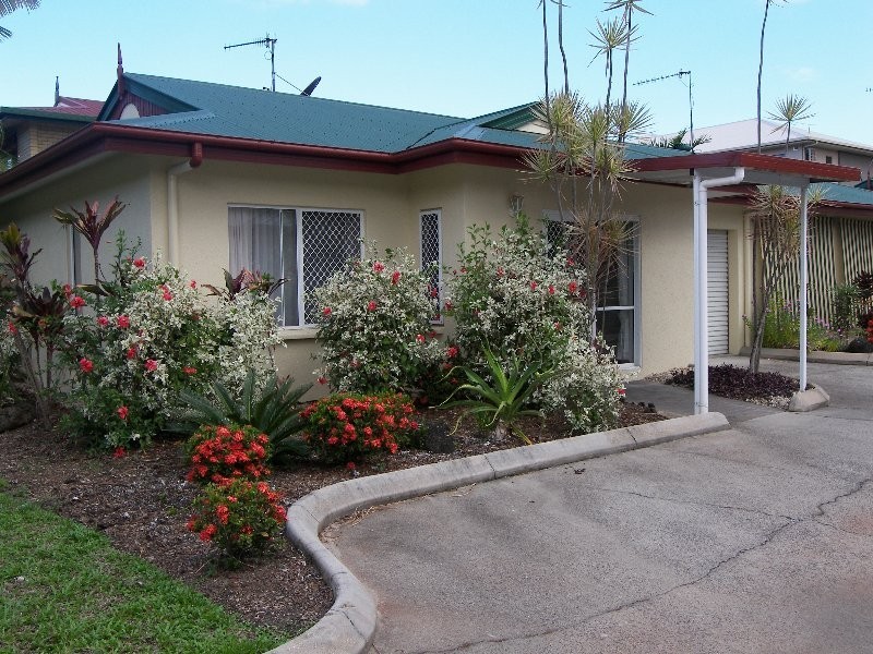 1/7 Grantala Street, Manoora QLD 4870