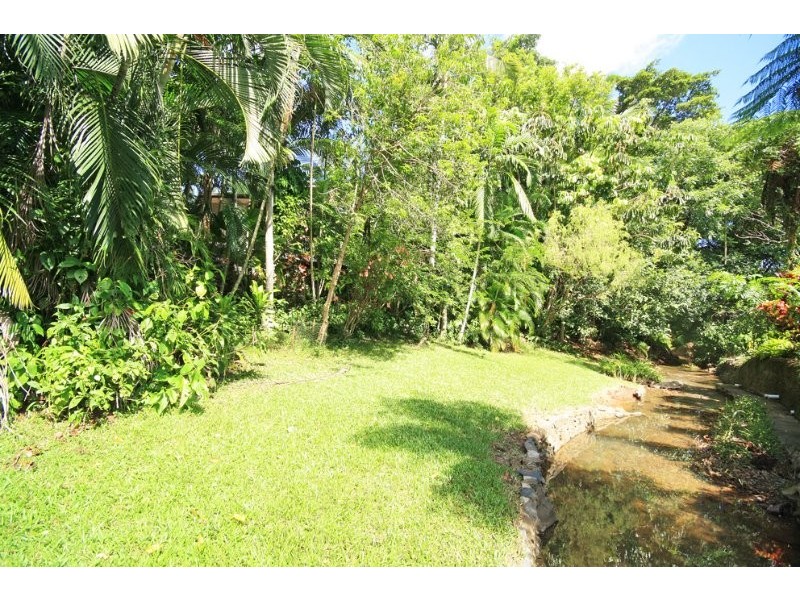 6/23 Heavey Crescent, Whitfield QLD 4870