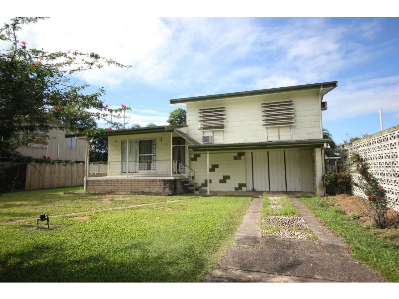 Westcourt QLD 4870