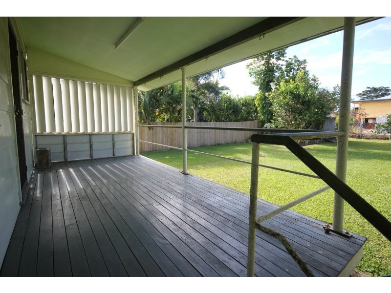 Westcourt QLD 4870