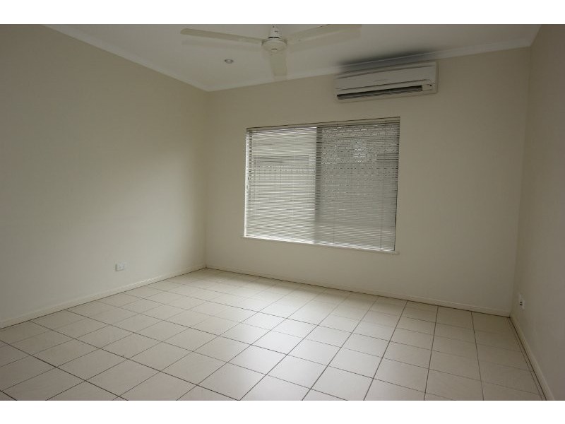 185 Timberlea Drive, Bentley Park QLD 4869