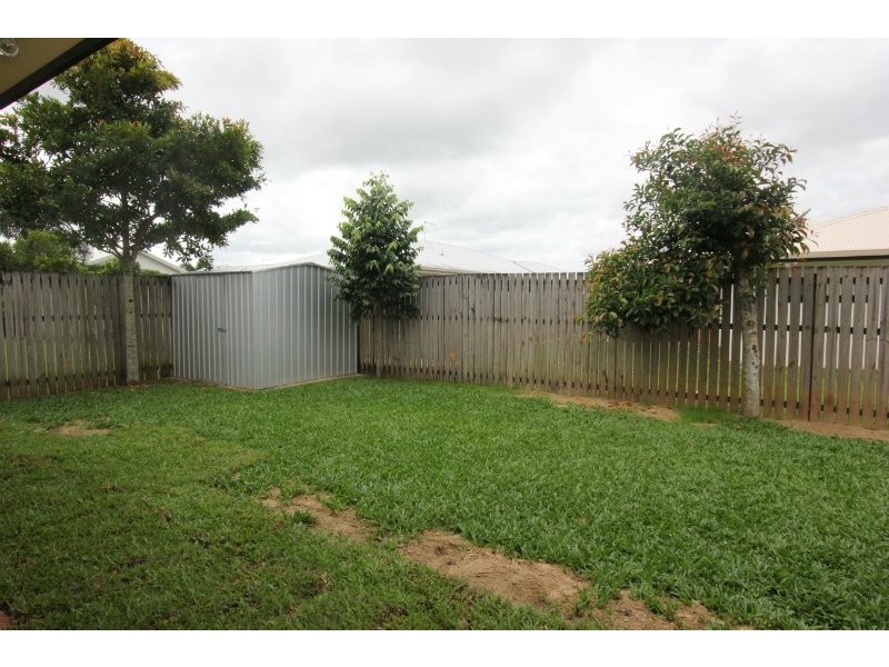 185 Timberlea Drive, Bentley Park QLD 4869