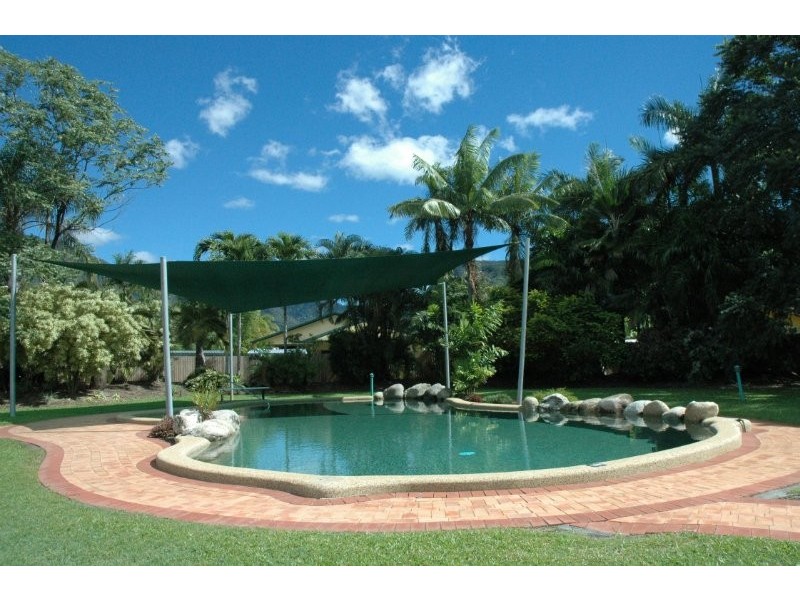 18/2 Lake Placid Road, Kamerunga Villas, Kamerunga QLD 4870