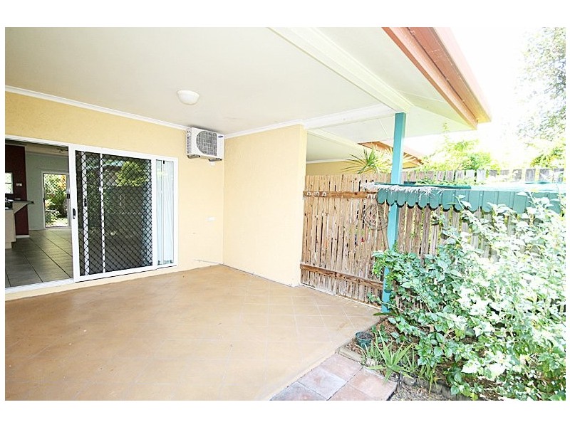 9/7a Grantala Street, Manoora QLD 4870