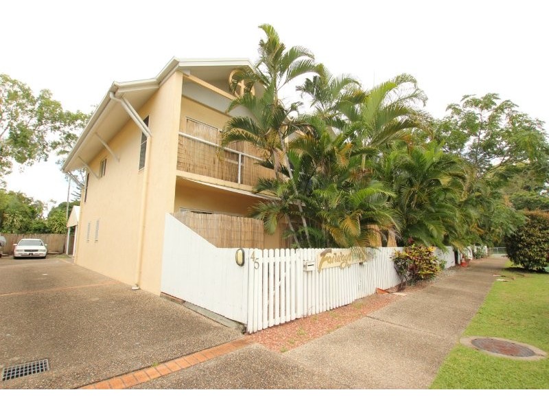 Yorkeys Knob QLD 4878