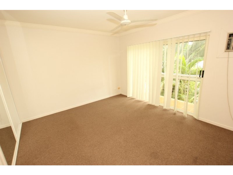 Yorkeys Knob QLD 4878