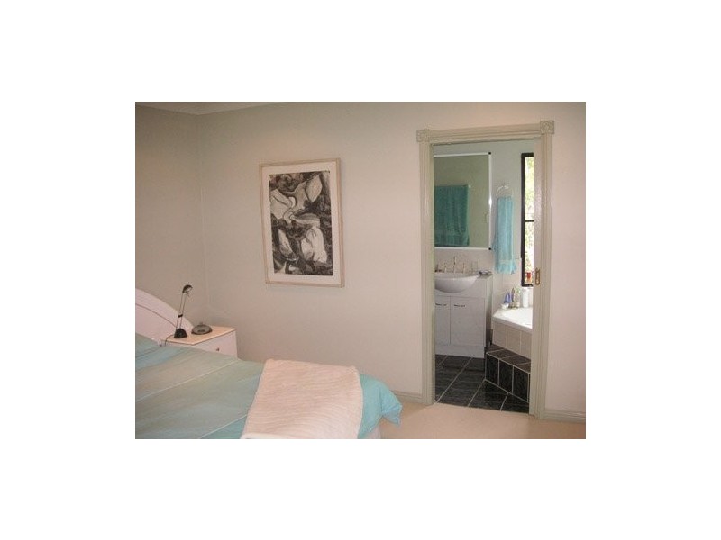 4 Gayundah Close, Earlville QLD 4870