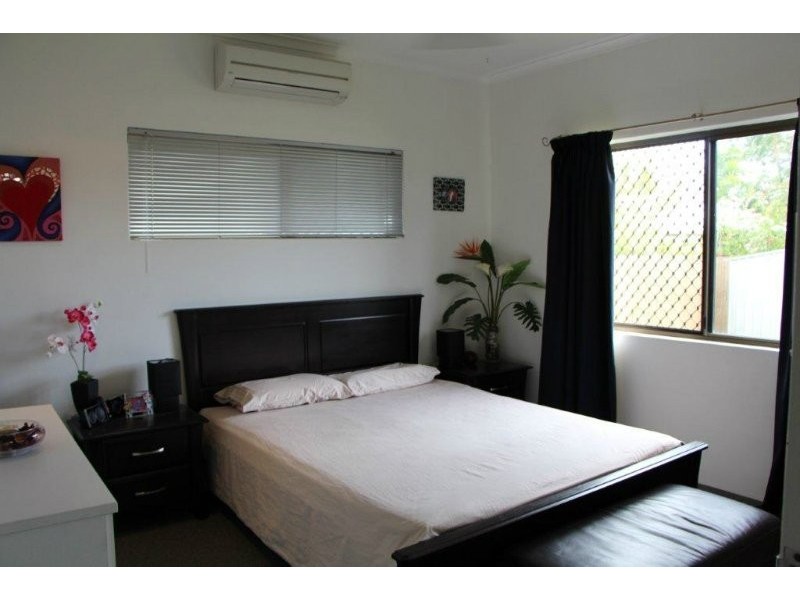 4 Norris Street, Whitfield QLD 4870