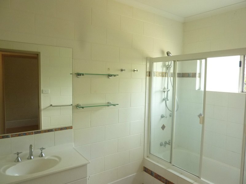 26 Blackbird Street, Bentley Park QLD 4869