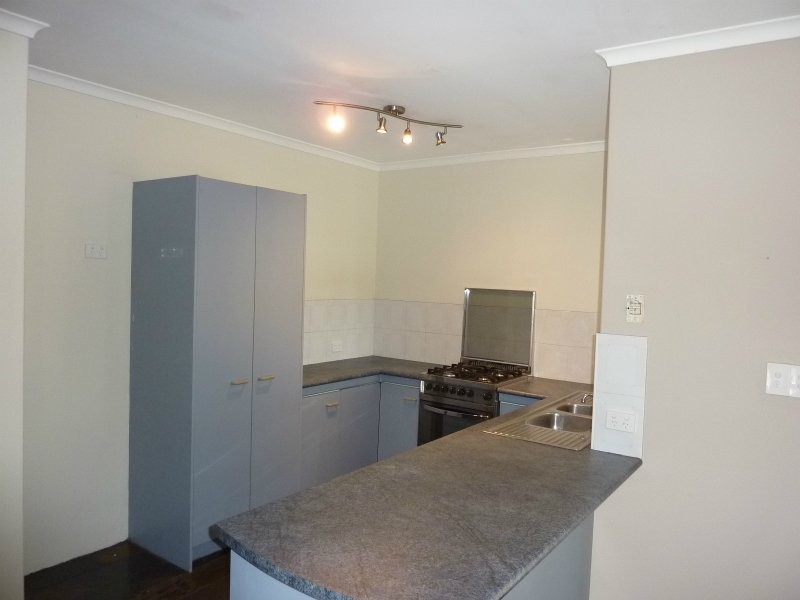 26 Blackbird Street, Bentley Park QLD 4869