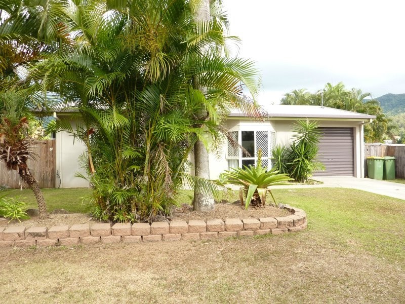 26 Blackbird Street, Bentley Park QLD 4869