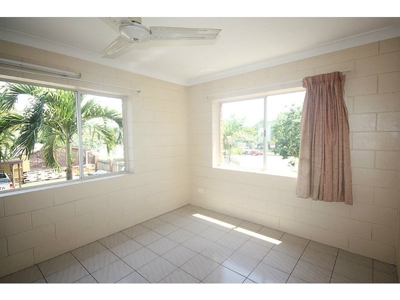 Cairns QLD 4870