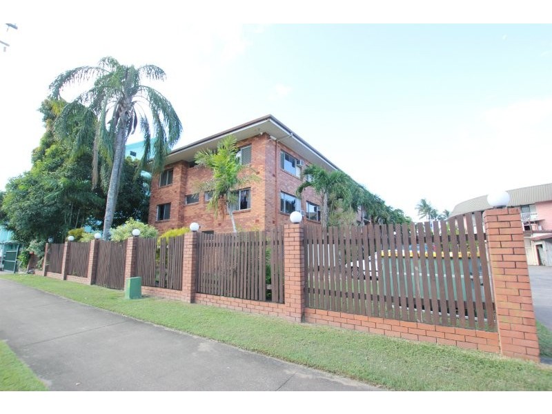 Cairns QLD 4870