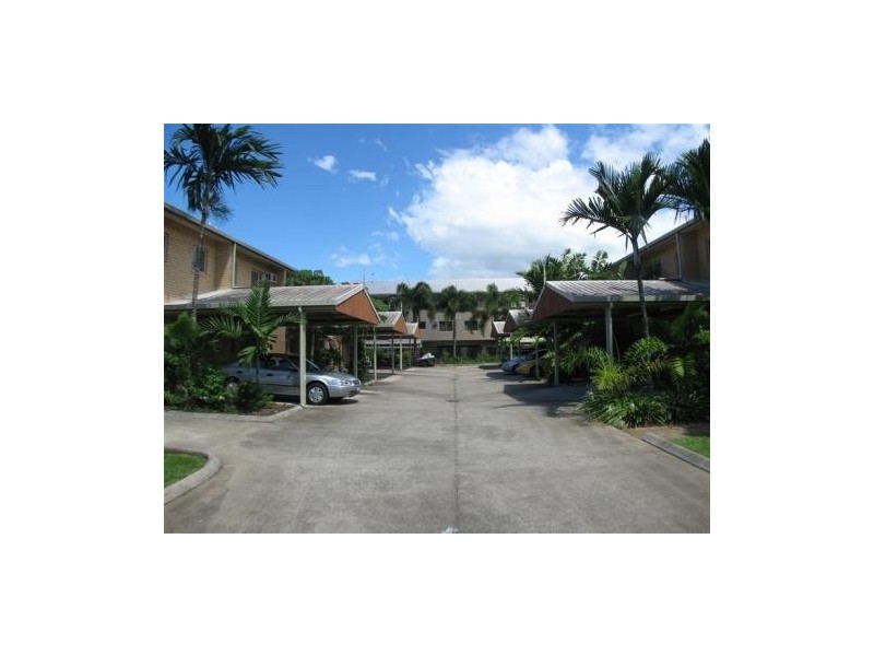 6/3 Grantala Street, Whitfield QLD 4870