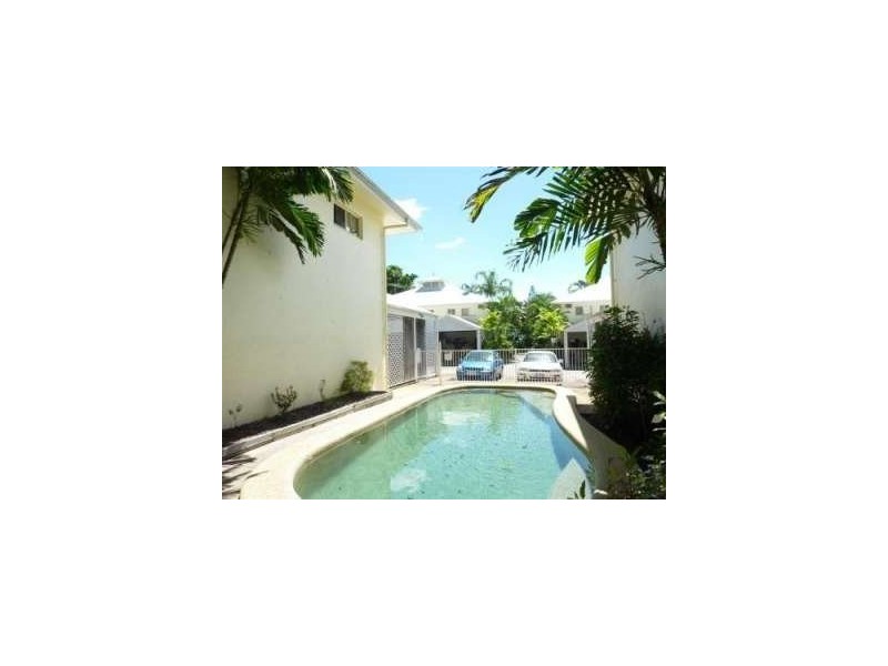 8/7-9 Le Grande Street, Freshwater QLD 4870