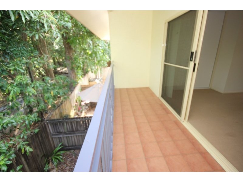 8/7-9 Le Grande Street, Freshwater QLD 4870