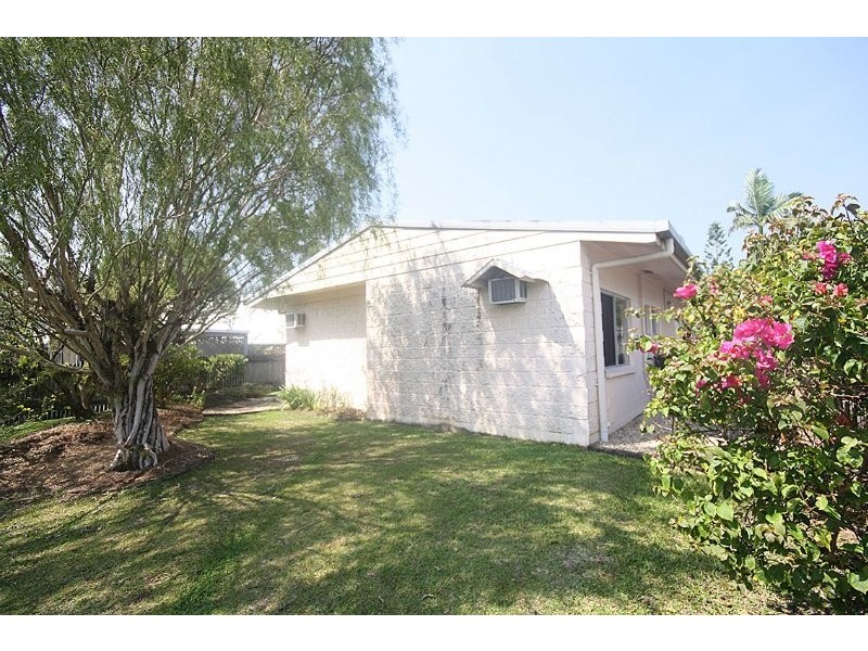 1/85 Jensen Street, Whitfield QLD 4870